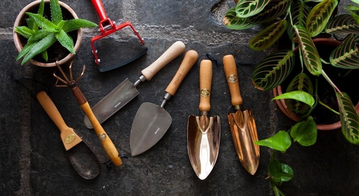 Где хранить садовые инструменты на даче? Семь интересных вариантов, которые пригодятся каждому дачнику! 